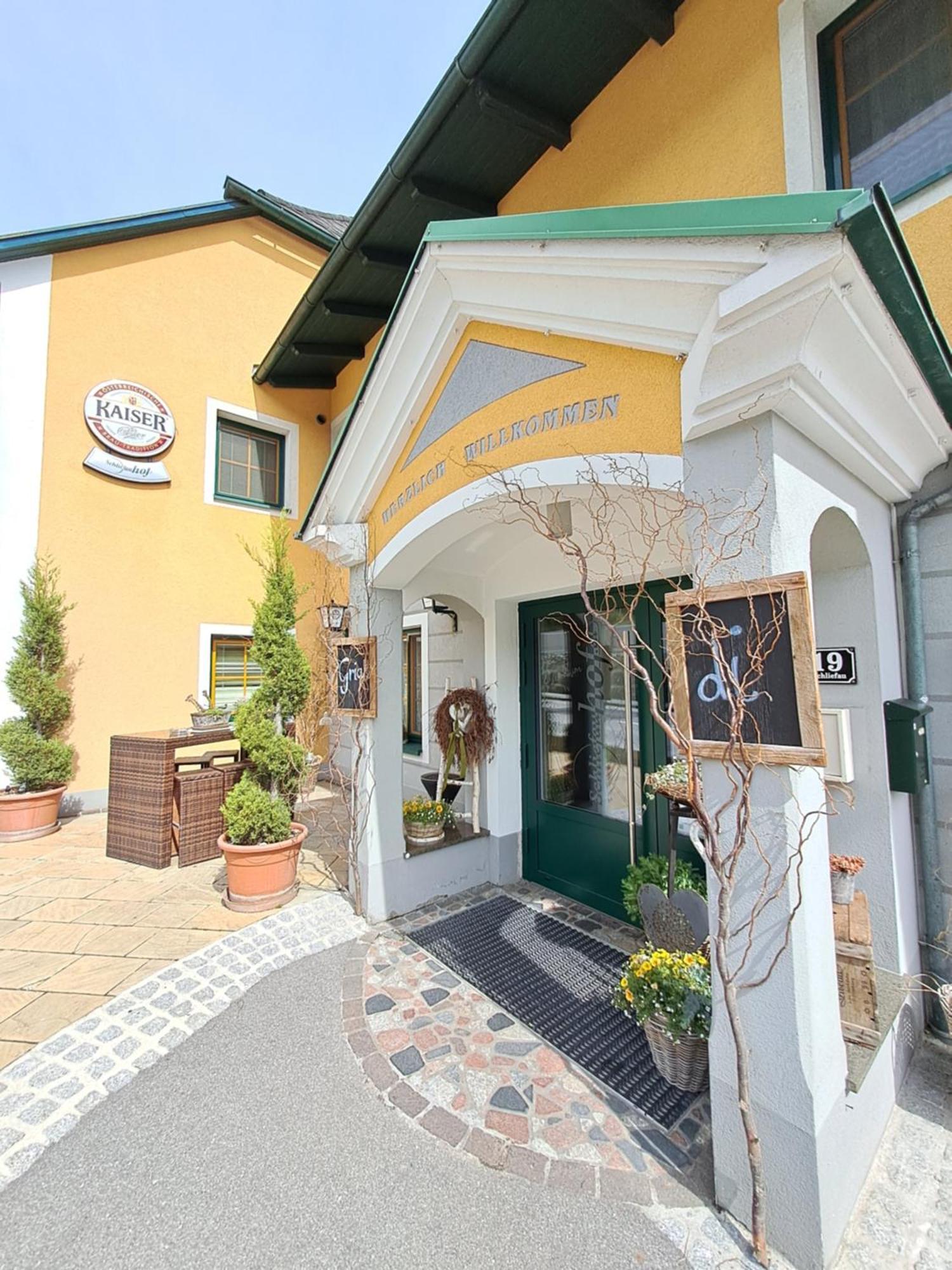 Schliefauhof Hotel Randegg Bagian luar foto
