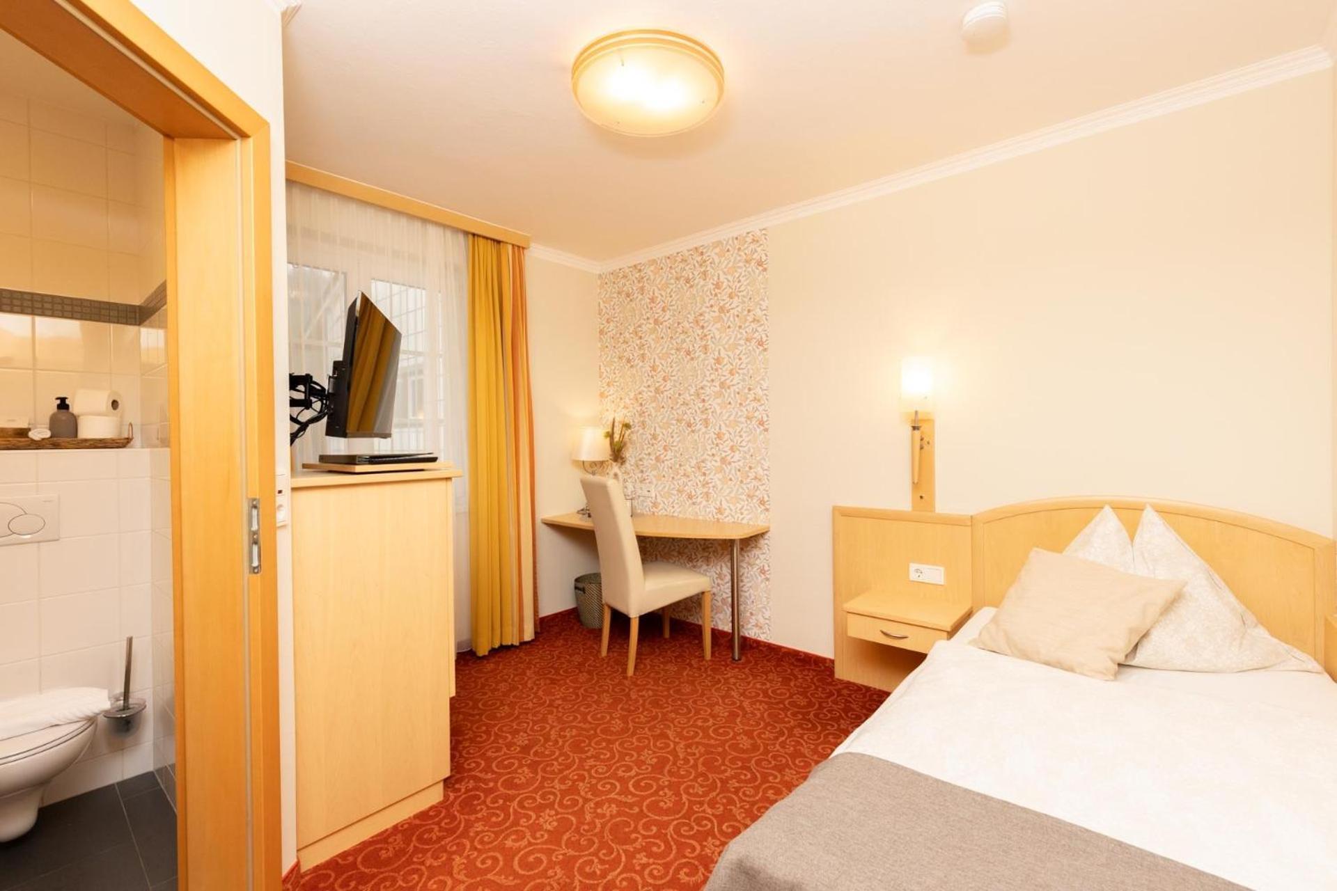 Schliefauhof Hotel Randegg Bagian luar foto