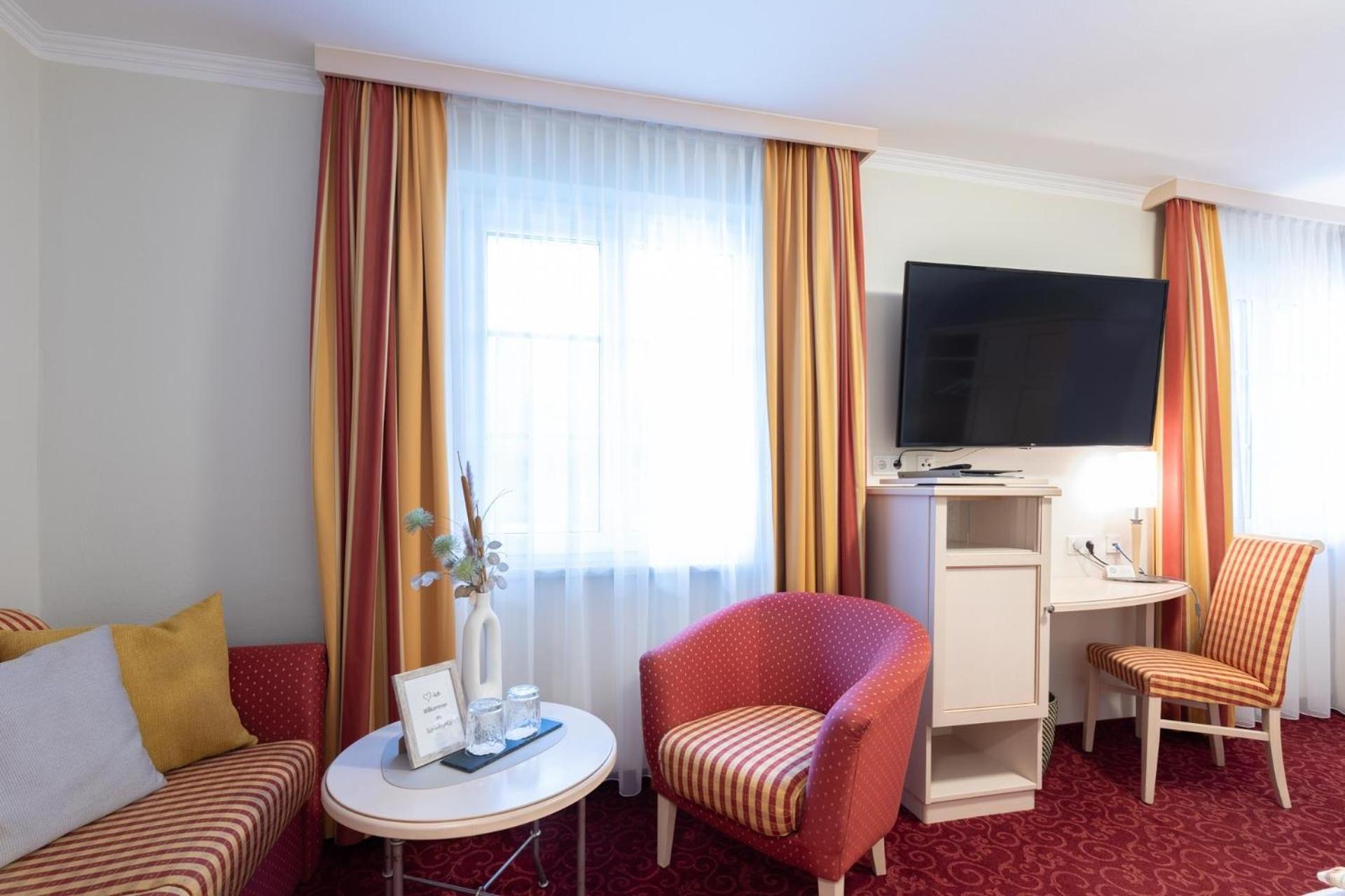 Schliefauhof Hotel Randegg Bagian luar foto